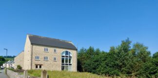 Otterhole Barn Holiday Apartment