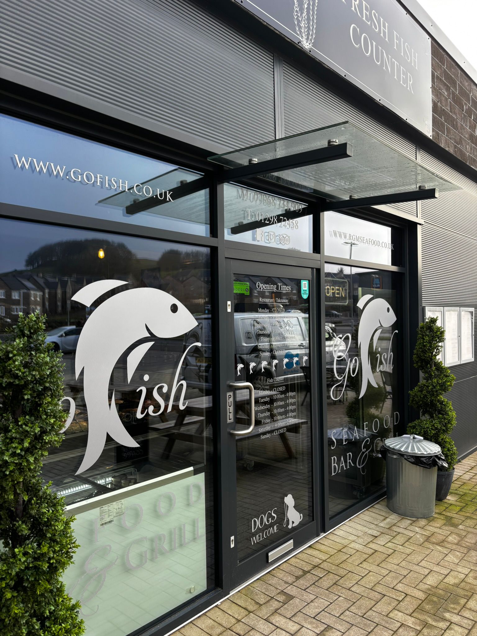 Go Fish Seafood Bar & Grill - Listing - Explore Buxton